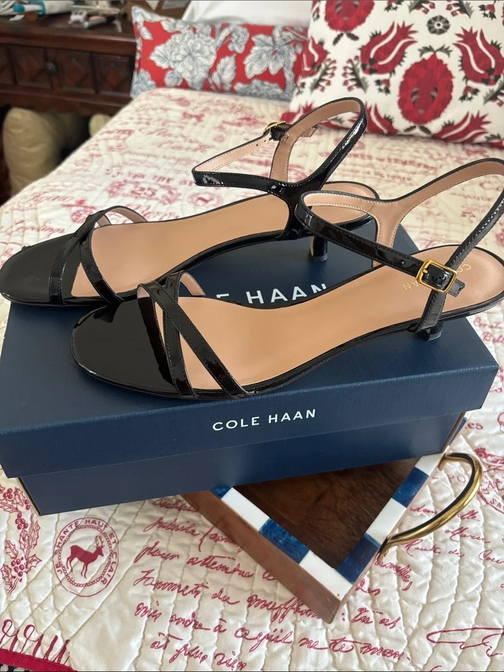 NWT Cole Haan Leni Black Patent Leather Strappy Kitten Heel Sandals. SZ 11M